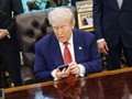 Donald Trump telefon işine giriyor!