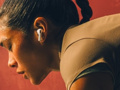 AirPods Ultra özellikleri sızdırıldı: Kameralı AirPods ve yeni Siri geliyor