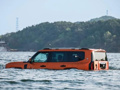 Chery'den BYD'ye cevap: Jetour G700 tekne gibi suda yüzüyor