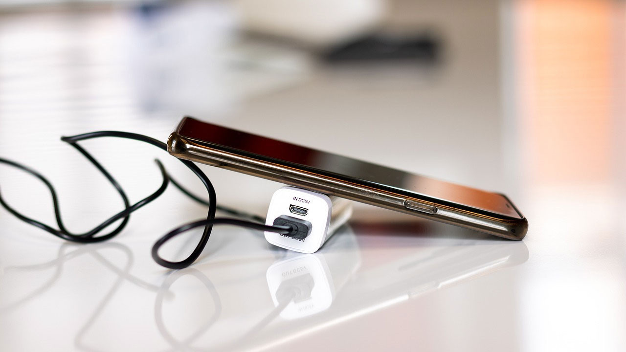 2026’nın en hızlı şarj olan telefonları bu listede