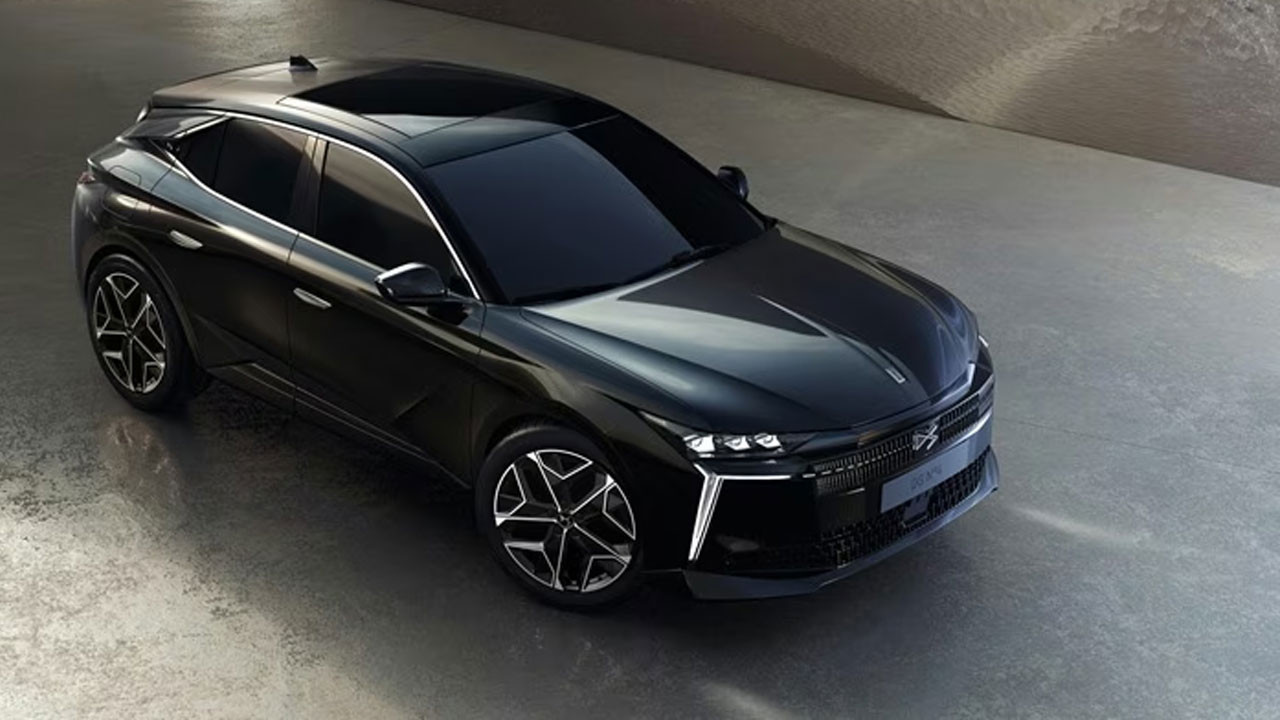 Lüksün Yeni Simgesi: DS N°4 Nisan’da Türkiye Yollarında!