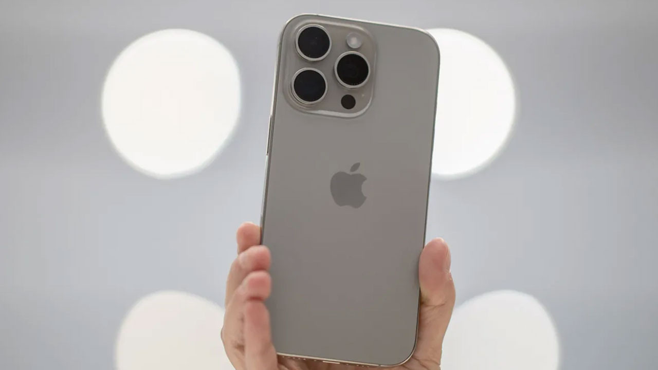 Tarihi başarı: iPhone 17 Apple’ın en hızlı satan modeli oldu