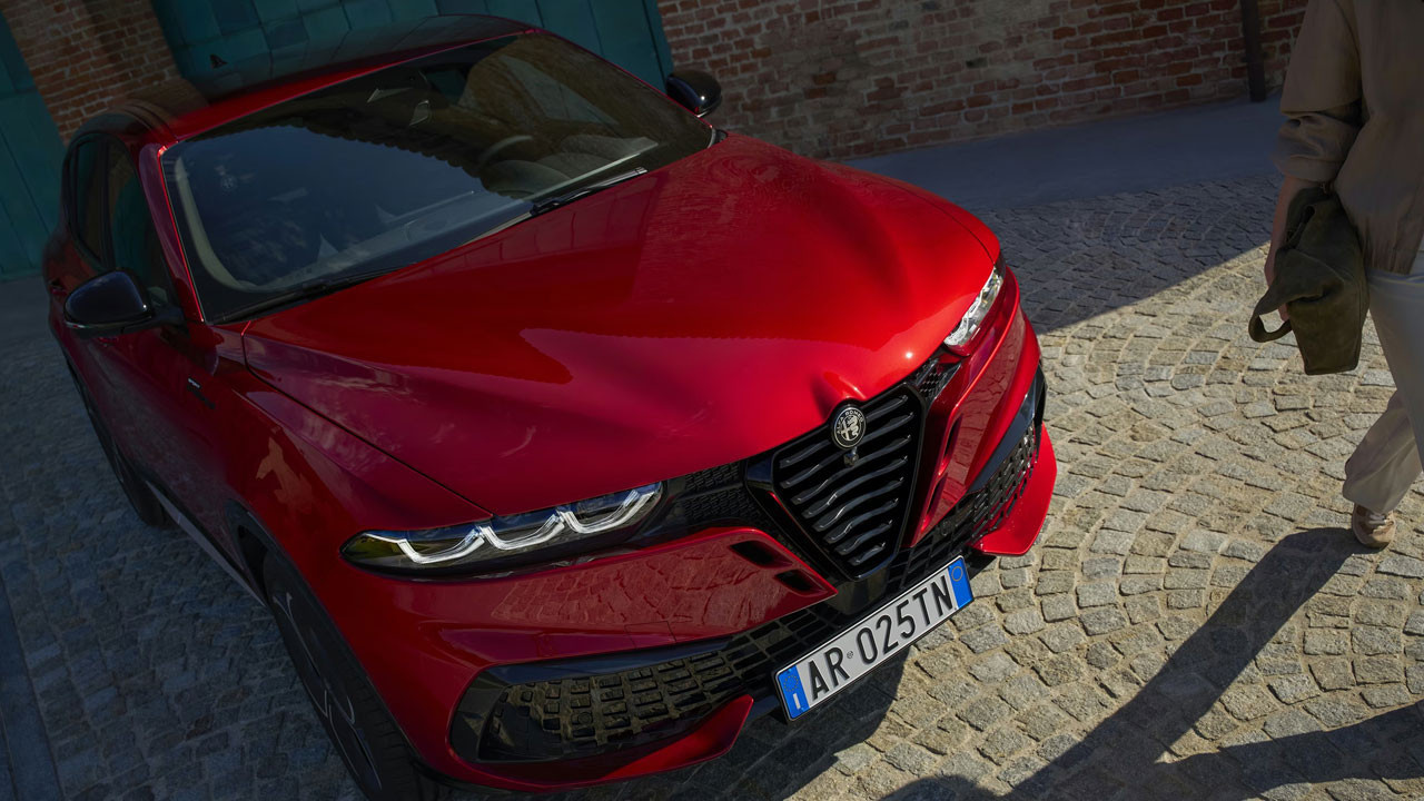 Yeni Alfa Romeo Tonale Türkiye'de: İşte fiyatı ve özellikleri
