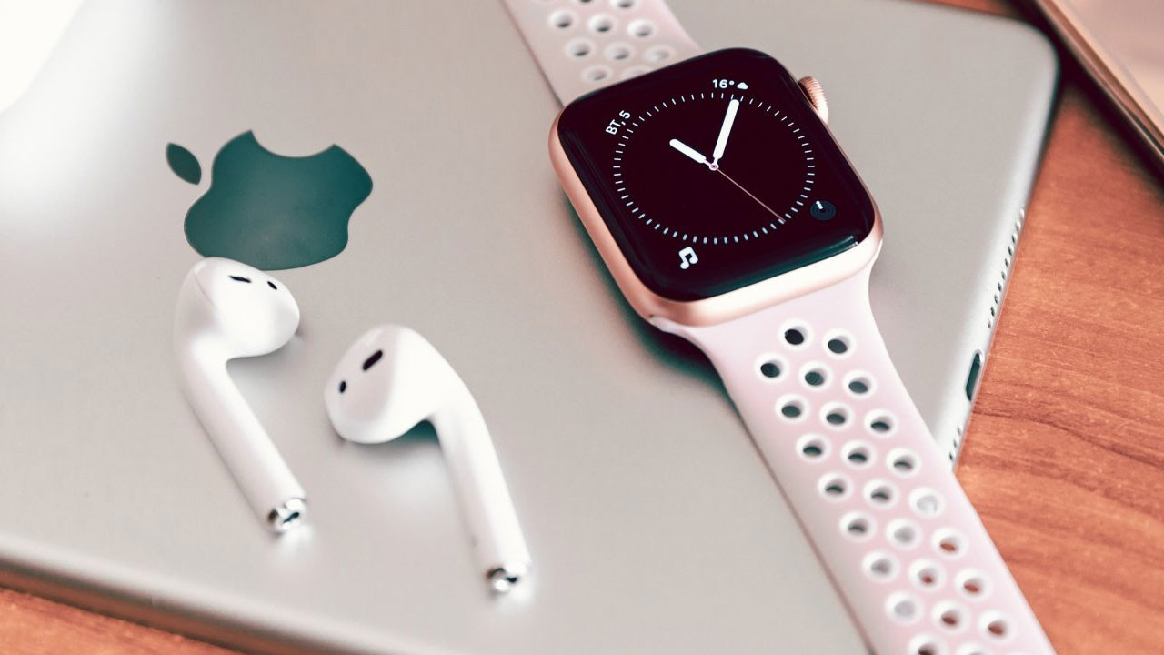 Apple Watch artık öğrenci indirimiyle satın alınabiliyor