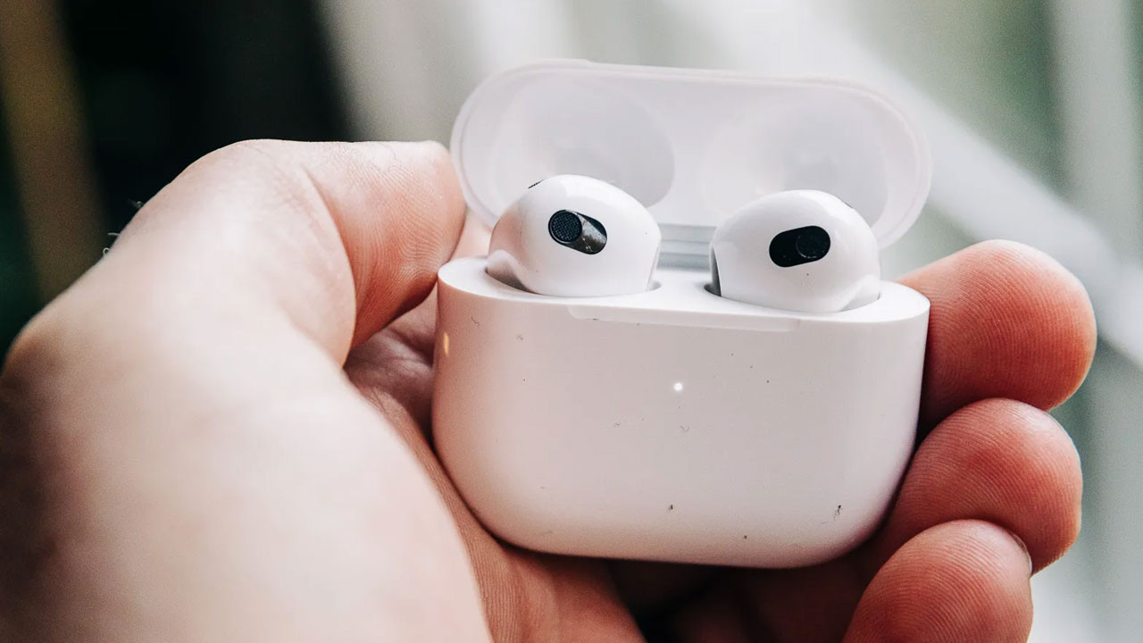 Apple ücretsiz AirPods 3 Pro dağıtıyor