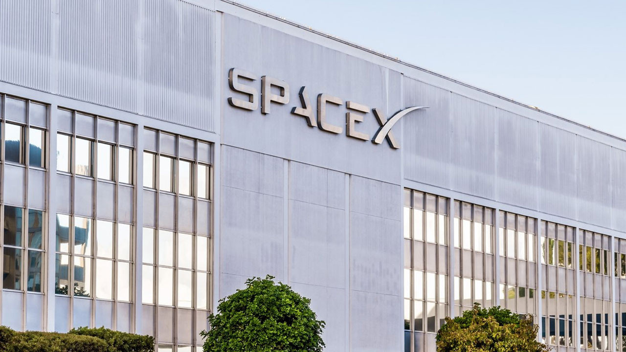 Elon Musk’ın şirketi SpaceX borsaya giriyor