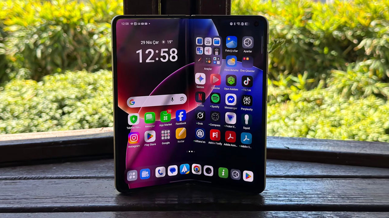 Katlanabilir ekran yarışında yeni dönem: OPPO Find N6 Türkiye fiyatı ve özellikleri belli oldu!
