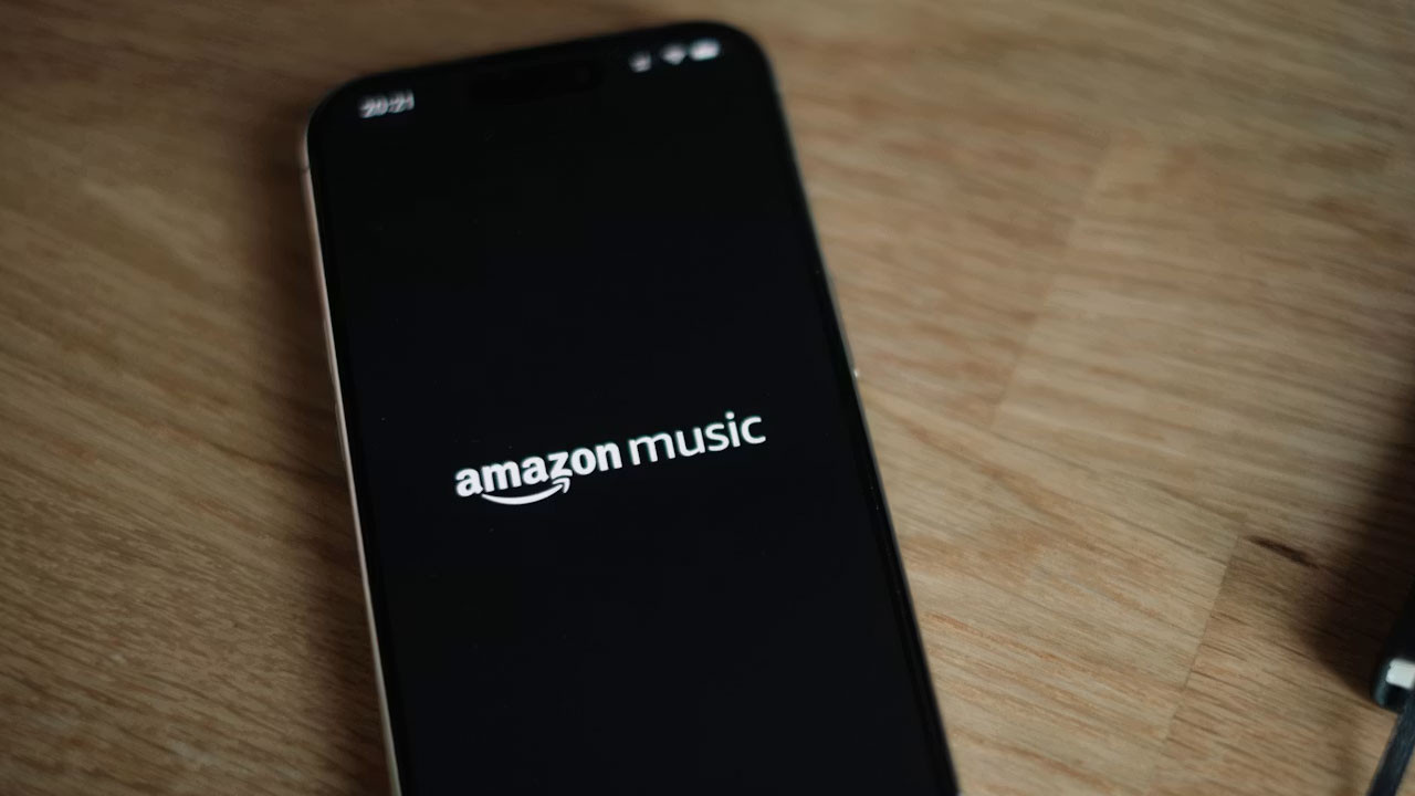 Amazon, ürün sayfalarında AI destekli sesli soru-cevap özell
