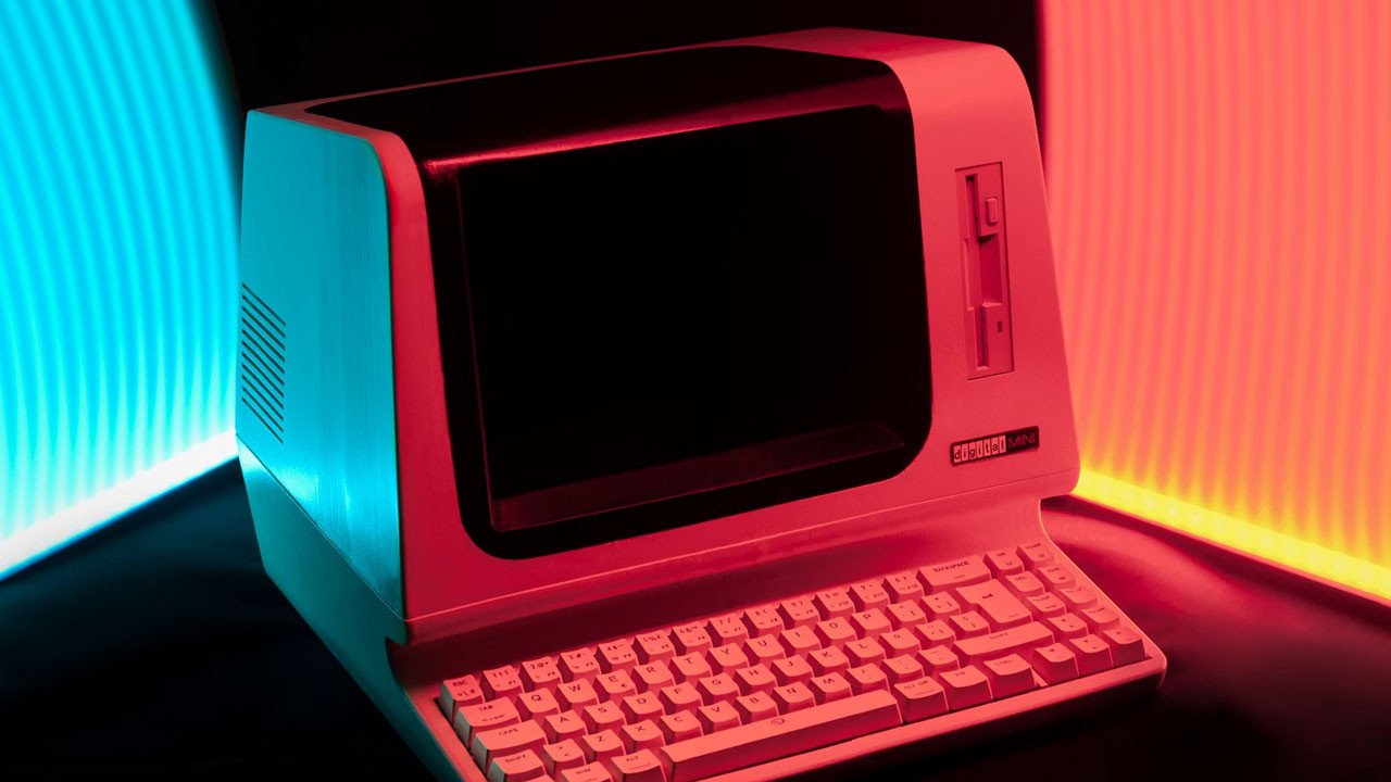 Efsanevi Commodore 64C, modern teknoloji ile geri dönüyor