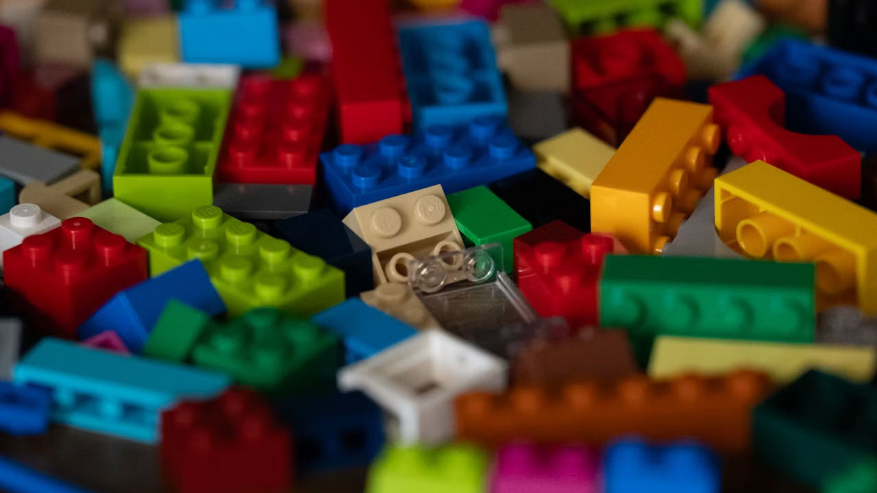 LEGO Skylines duyuruldu: Cities: Skylines II ekibinden renkli Åehir kurma oyunu