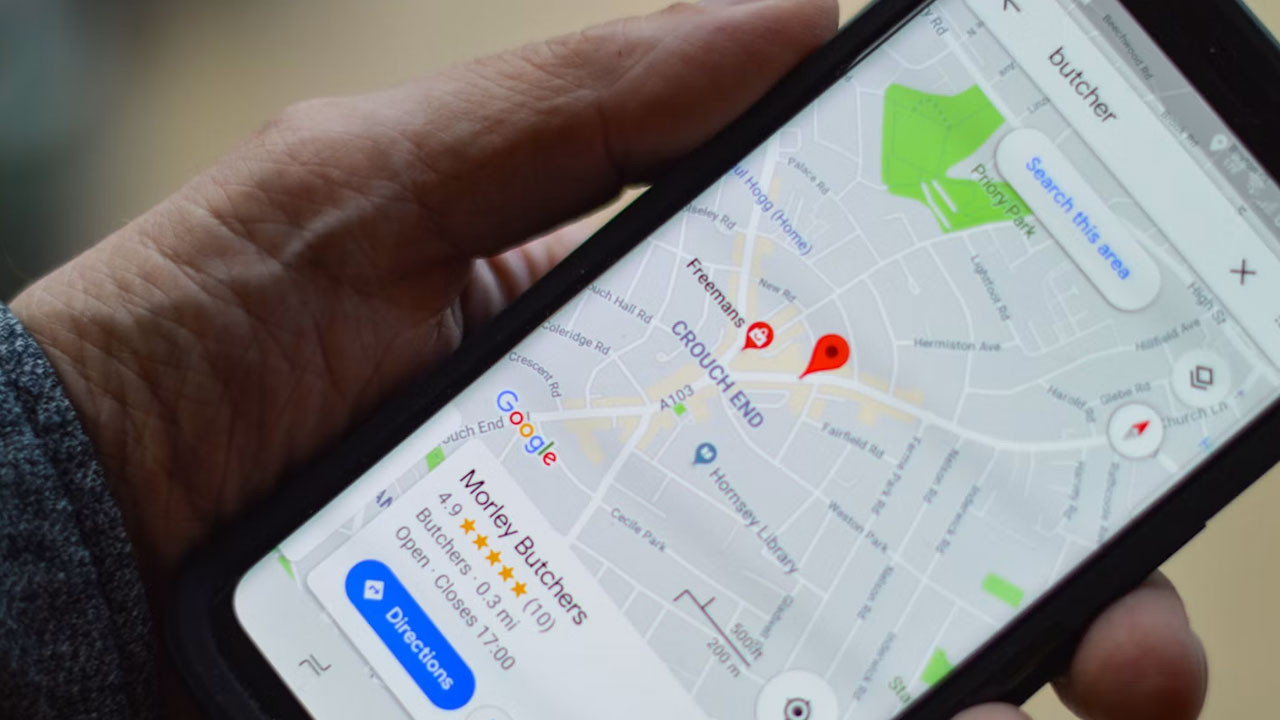 Google AI Mode artık uçuÅ takibi, otel rezervasyonu ve mil ödeme sunuyor