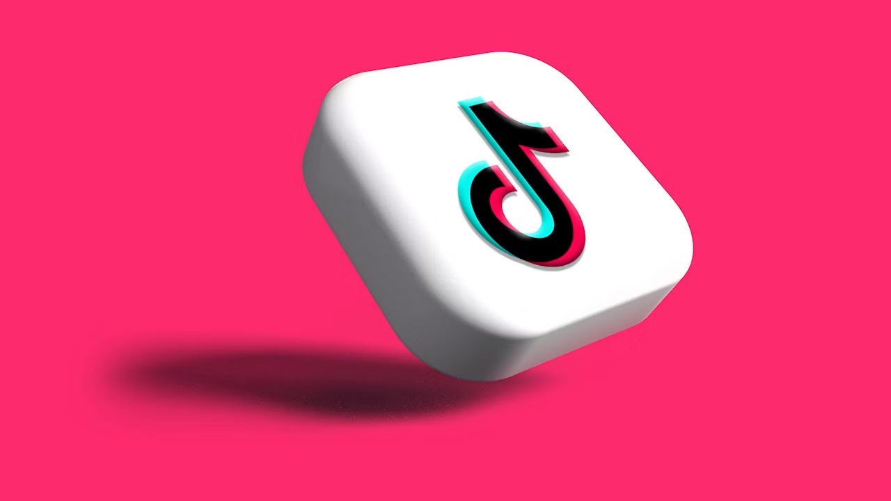 TikTok yorumları sesli mesajlar, anketler ve çoklu fotoÄraflarla zenginleÅtiriyor
