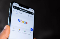 Google Gemini 1 milyar aylık aktif kullanıcıya ulaştı, ChatGPT'yi yakaladı