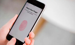 iPhone Ultra’da büyük sürpriz: Apple Touch ID’ye geri dönüyor