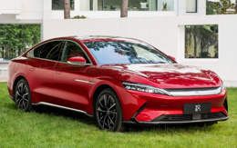 Elektrikli otomobil sektörünün lideri Tesla oldu