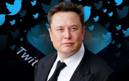 Elon Musk kafasına göre takılıyor: Twitter artık sadece karanlık modda kullanılacak