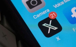 X, Twitter markasını bırakamıyor