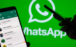WhatsApp'a yeni bir çıkartma paketi geldi, ama sadece kızlar için
