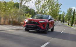 Toyota Cesur ve Dinamik RAV4 GR SPORT’u Satışa Sundu