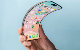 Apple'In katlanabilir planlarında işler değişiyor