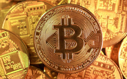 Bitcoin 70 bin doların altına sarktı: Yatırımcı sırtından vuruldu