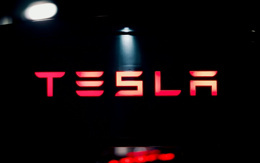 Tesla, Elon Musk'ın 56 milyar dolarlık dev maaş paketini SEC'e kaydederek resmileştirdi