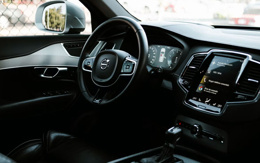 Volvo XC40 PHEV geri döndü: Gemini AI, yeni tasarım ve geliştirilmiş güvenlik