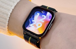Motorola uygun fiyatlı ve AMOLED ekranlı saatini tanıttı!