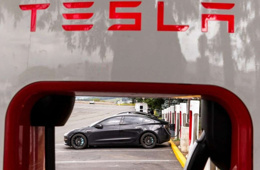 Tesla'nın “Mad Max” modu geri döndü