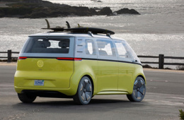 Taksicileri düşündürecek hamle: Volkswagen otonom taksi için sahaya indi