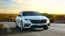 Skoda Octavia 2023 fiyat listesi! Görenler bayiye koşuyor!