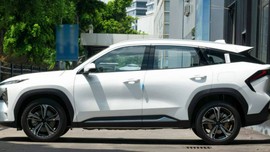 Geely, çok konuşulan yeni SUV modelini satışa sundu
