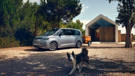 Volkswagen Transporter gidiyor Mutlivan eHybrid geliyor