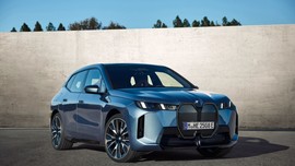 Yeni BMW iX fiyatıyla şaşırttı