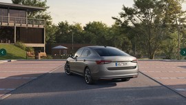 Skoda hodri meydan dedi, Skoda Superb fiyatları dibi gördü
