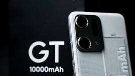 Realme görenleri şaşkına çeviren telefonunu tanıttı!