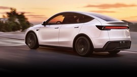 Tesla çıldırdı, fiyatları TOGG parasına çekti, sırf satılsın diye kredi bile veriyorlar