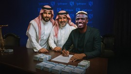 Victor Osimhen'in yeni takımı belli oldu formayı giydi, işte alacağı maaş