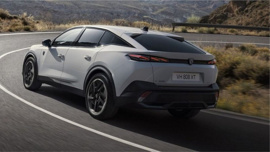 Peugeot liste fiyatı üzerinden dev indirimler yapıyor; faizsiz kredi de cabası