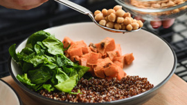 Uzmanlara göre bağırsak sağlığını yiyeceklerle güçlendirmenin yolları