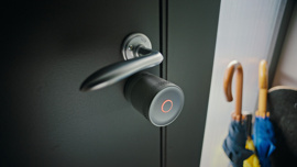 Yale Yeni Linus® Akıllı Kilit L2 Lite'ı Piyasaya Sürüyor: Herkes için Daha Akıllı, Daha Basit, Anahtarsız Yaşam
