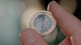 Cebinizdeki 1 TL’leri hemen kontrol edin! Tüm koleksiyoncular onun peşinde