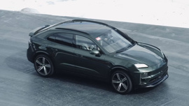 Porsche'nin yeni elektrikli Cayenne 1.156 beygir gücüyle geliyor