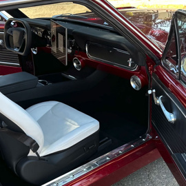 1966 Ford Mustang, Tesla’ya dönüştürüldü