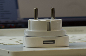 Sahte şarj aleti tehlikesi artıyor - Resim : 1