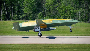 ABD Donanması'nın otonom yakıt ikmal dronu MQ-25A ilk test uçuşunu başarıyla tamamladı