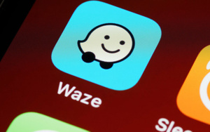 Waze, Gemini AI'ı entegre etti: Yeni özellikler ve kişiselleştirme seçenekleri