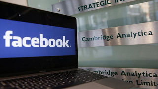 Apple'dan Facebook skandalı için yorum!