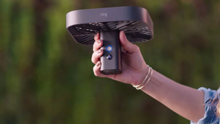 Bu da uçan güvenlik kamerası: Ring