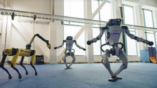 Boston Dynamics robotlarının dansı sosyal medyayı salladı!
